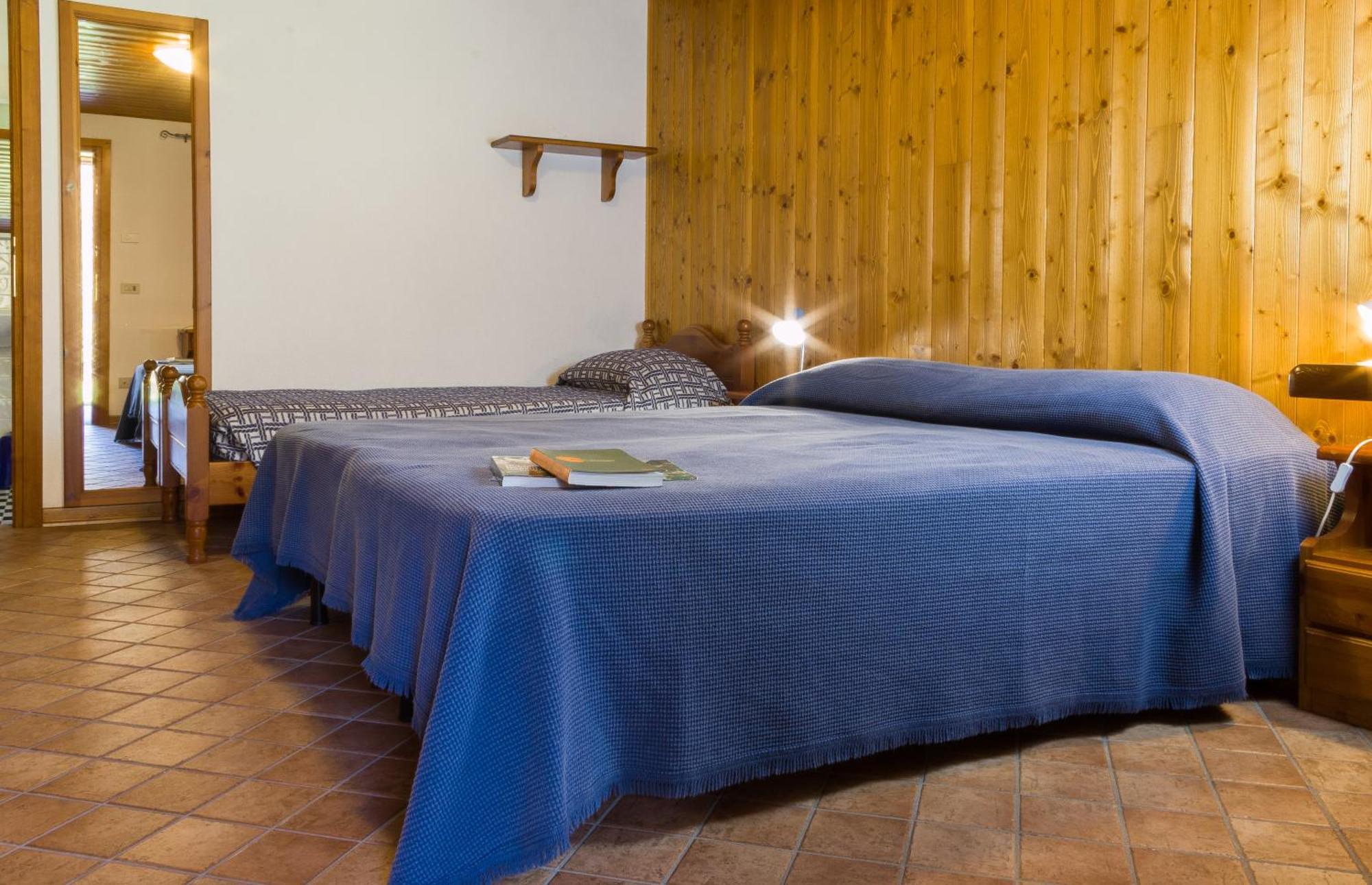 Agriturismo Pian Dei Tass Barcis Exterior photo