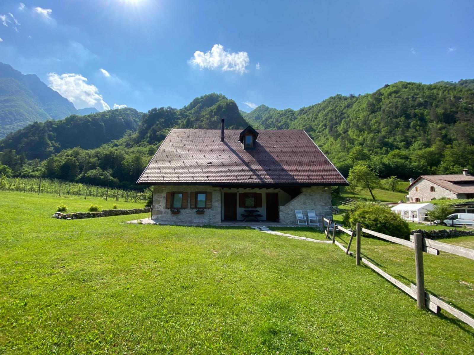 Agriturismo Pian Dei Tass Barcis Exterior photo
