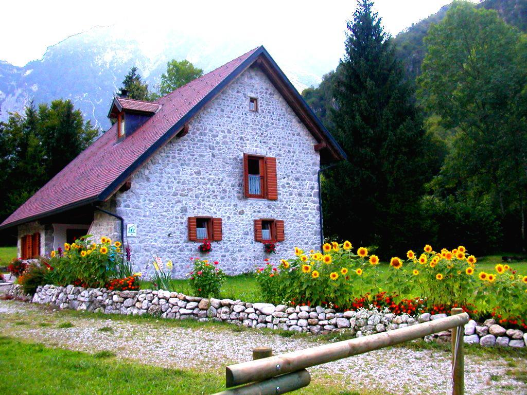 Agriturismo Pian Dei Tass Barcis Exterior photo